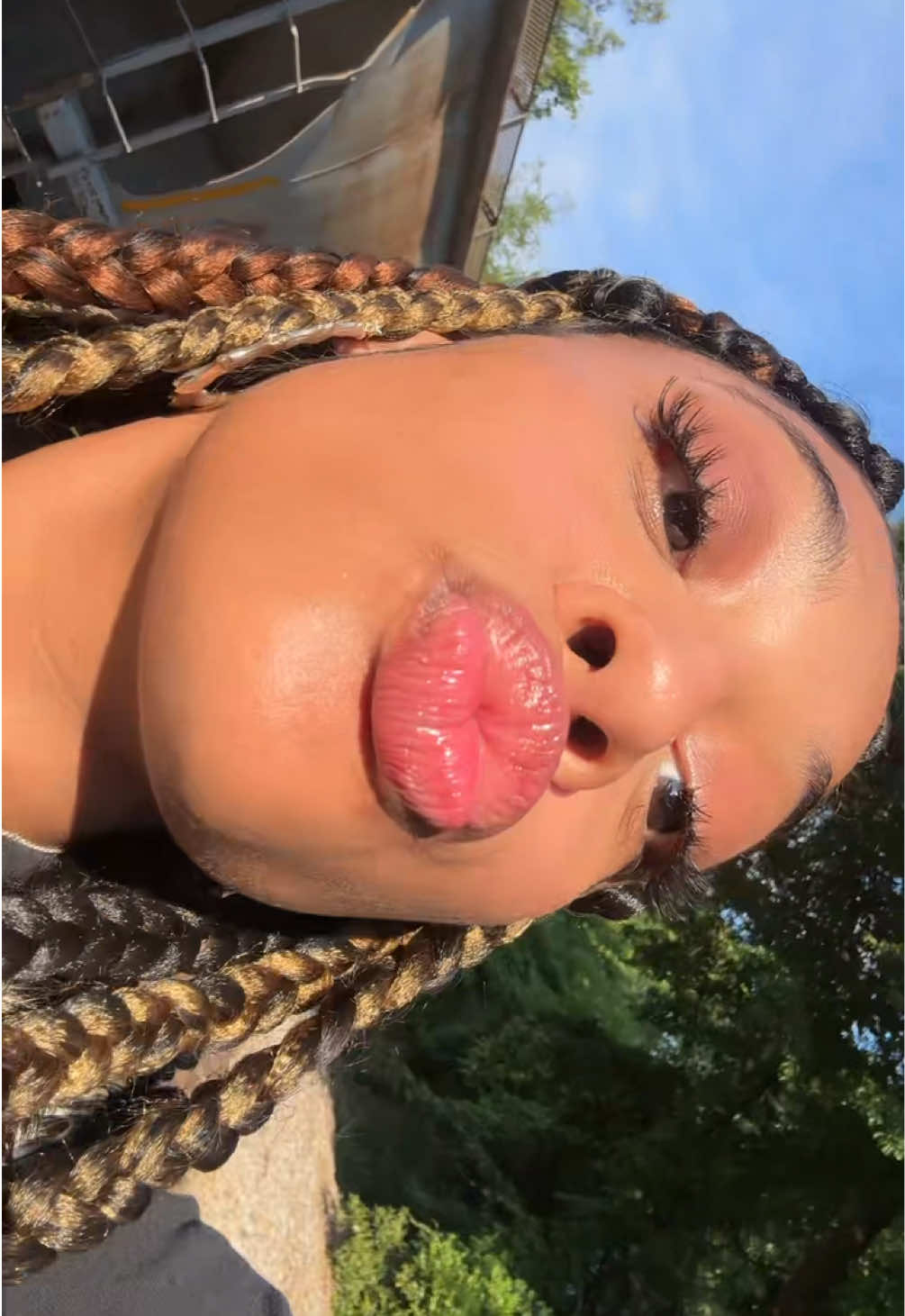 @Lanamama🌹