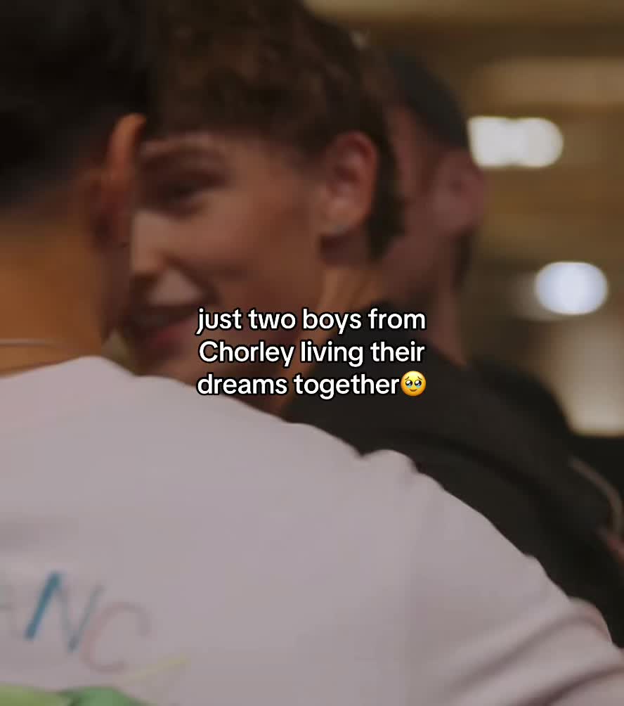 @𝐼𝒵𝒵𝒴 𝒜𝒩𝒟 𝐿𝒰𝒞𝒴