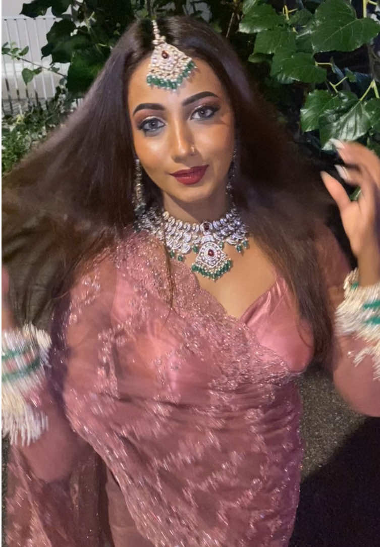 @MAYA. 🦋🤍&bull;