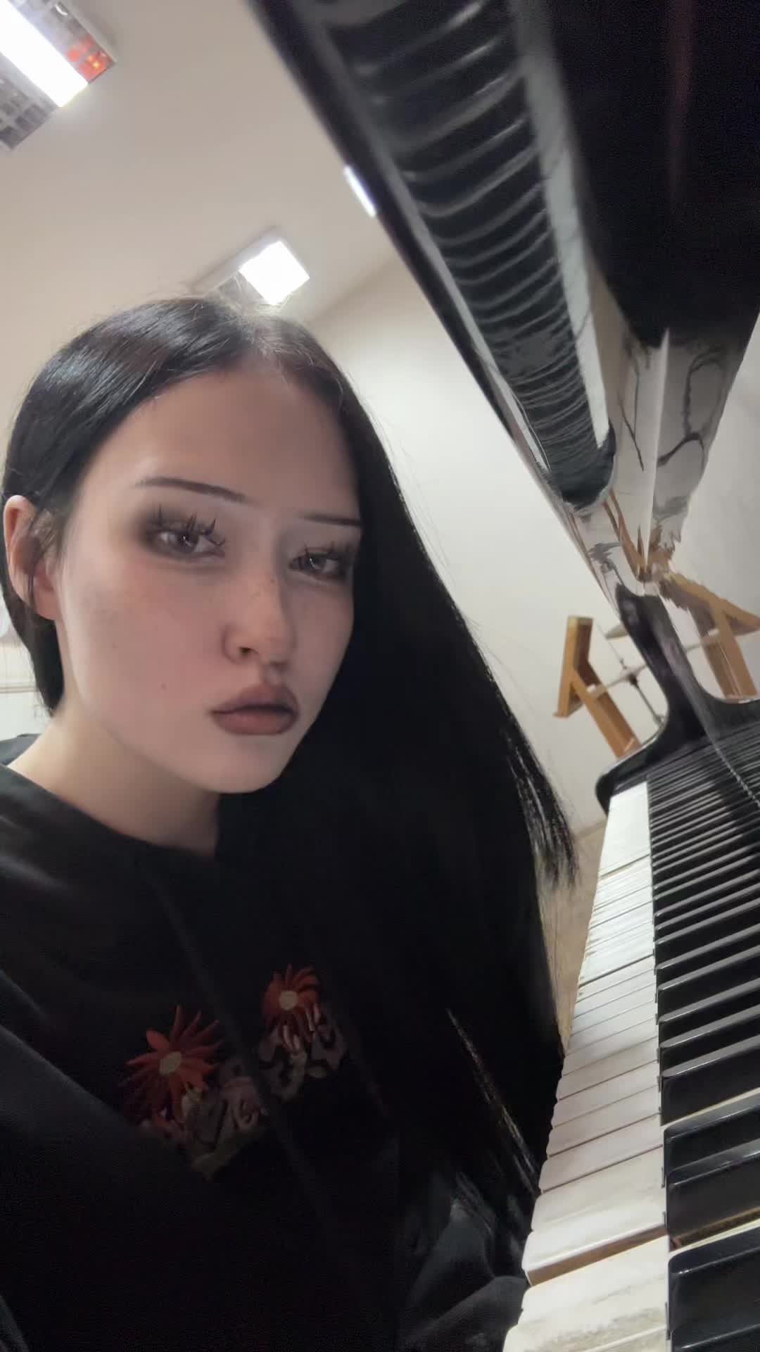 @huntressik