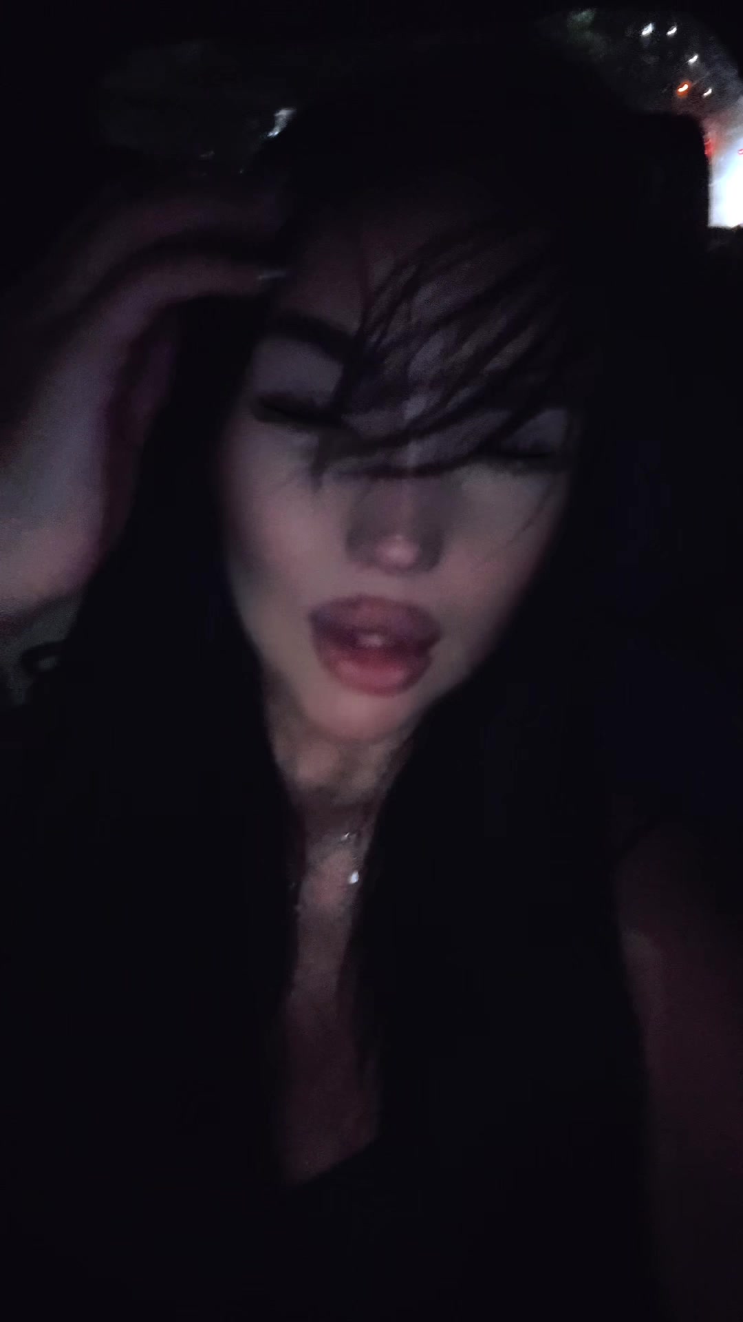 @D