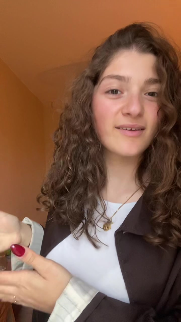 @julia