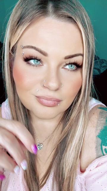 @SavageQueenVal🤍💙