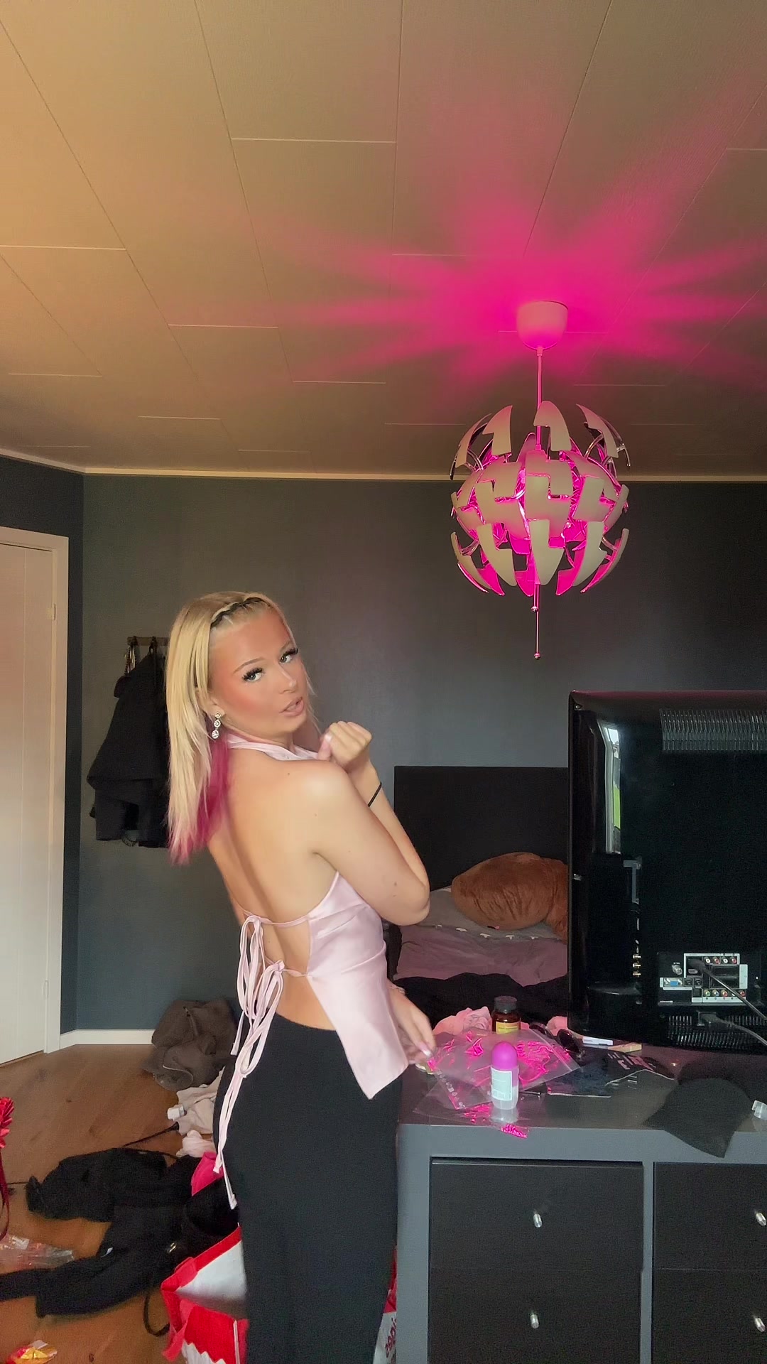 @Ellapella