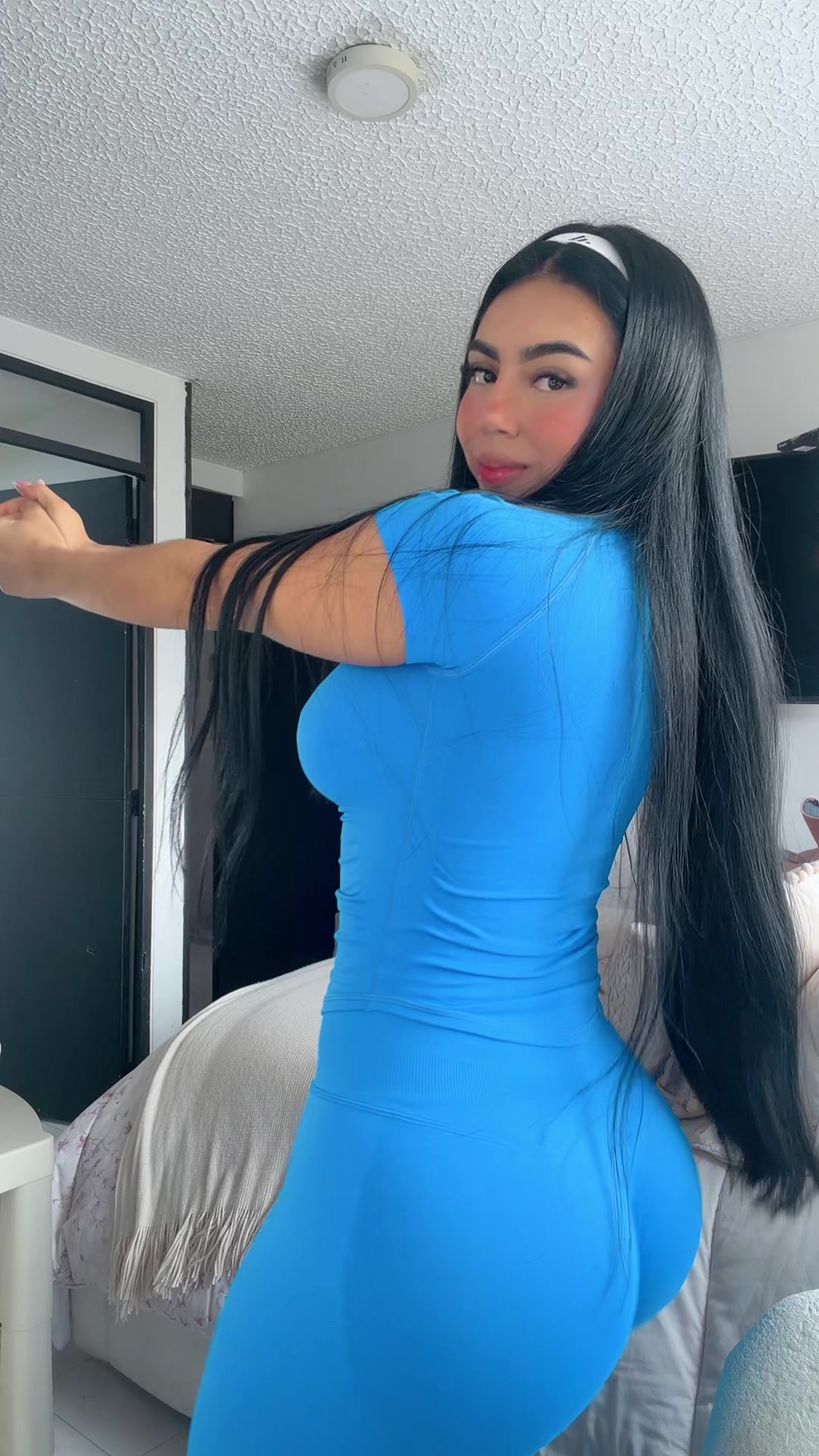 @LAPELINEGRAᴰᴹ🦍