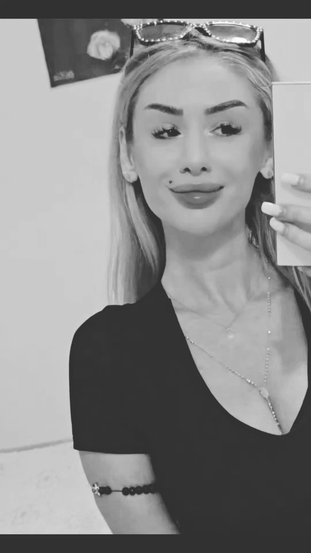 @𝑅𝑜𝑥𝑎𝑛𝑎_𝐼𝑜𝑛𝑒𝑠𝑐𝑢💎