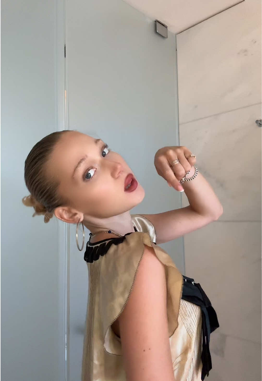@Liv