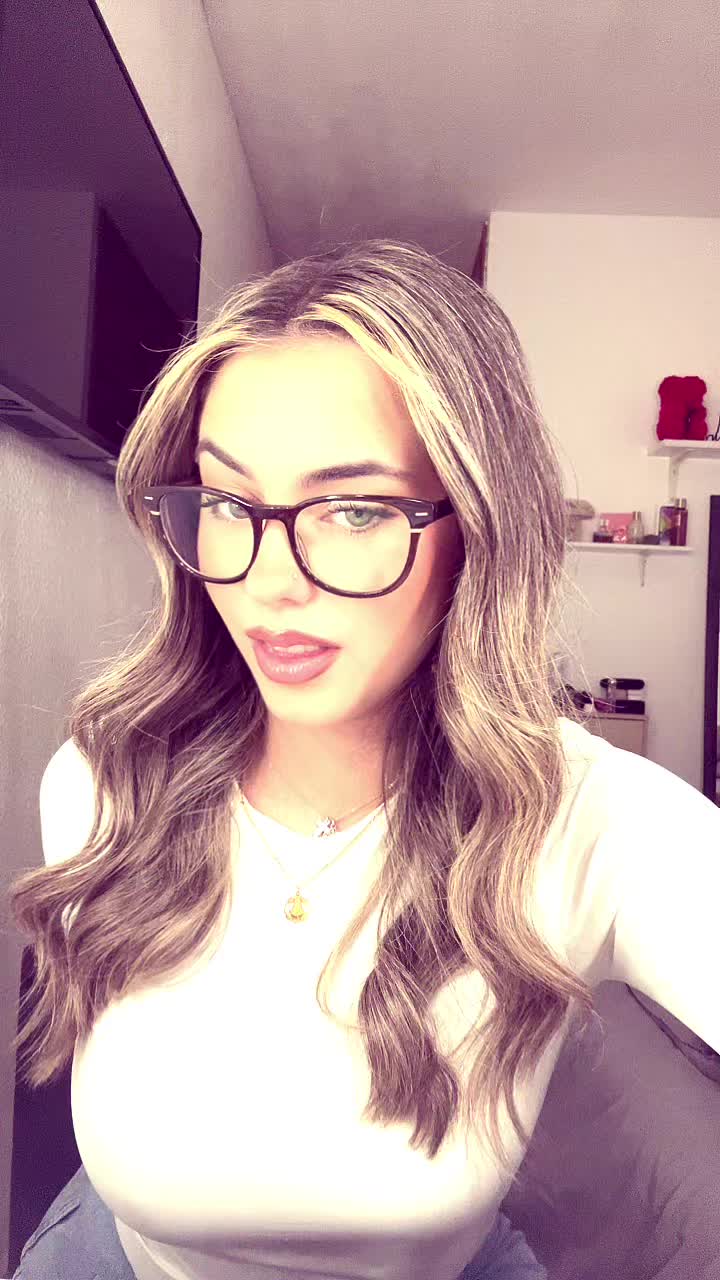 @Maracm26