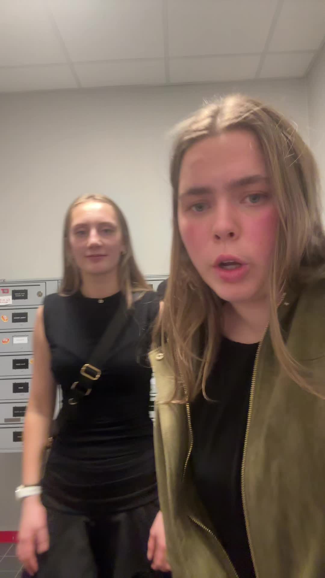 @Sunniva