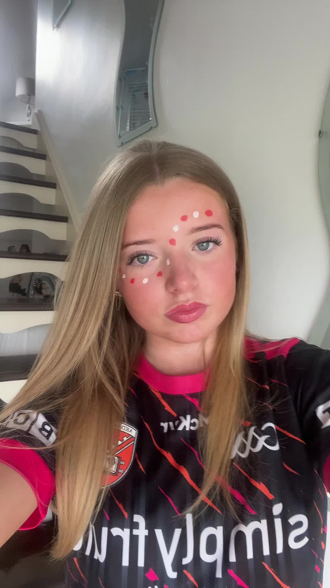 @annamullxx