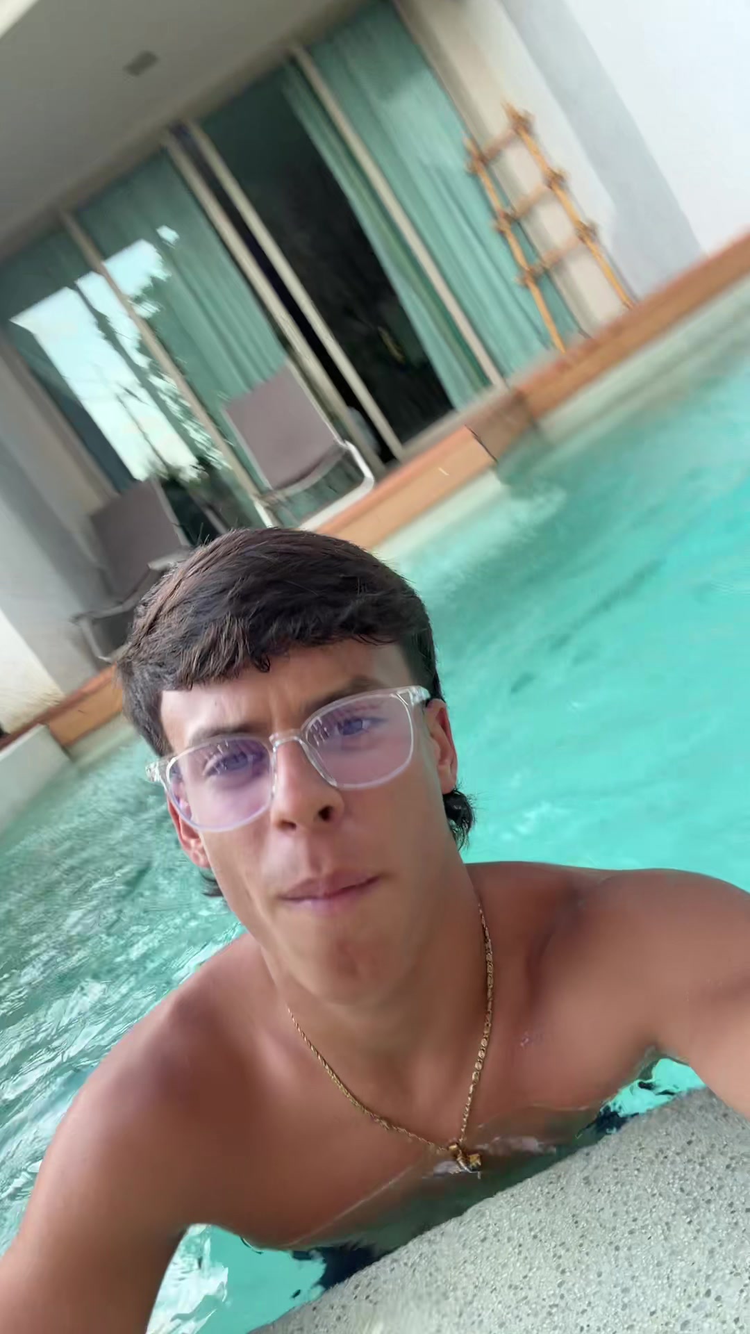 @Mickygonv