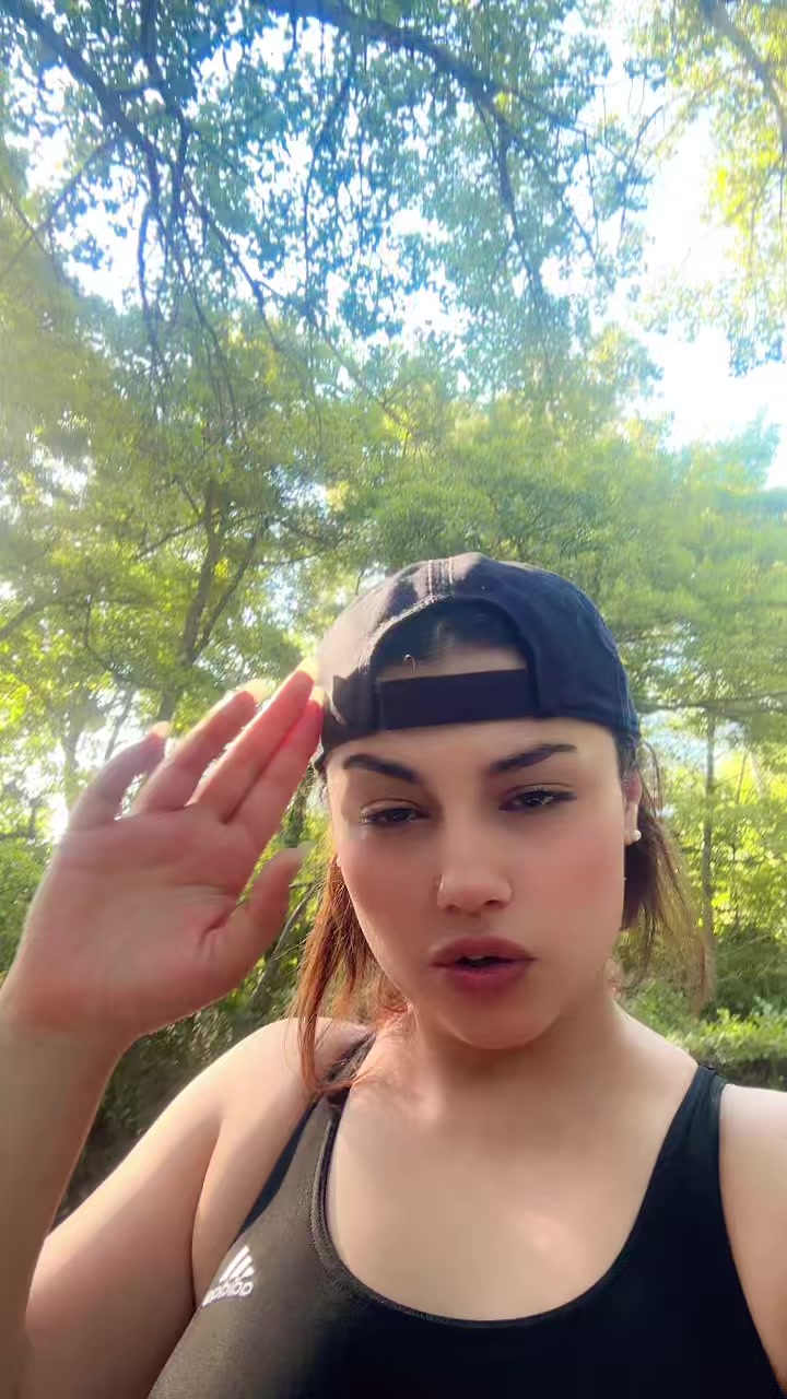 @Eya ♍️