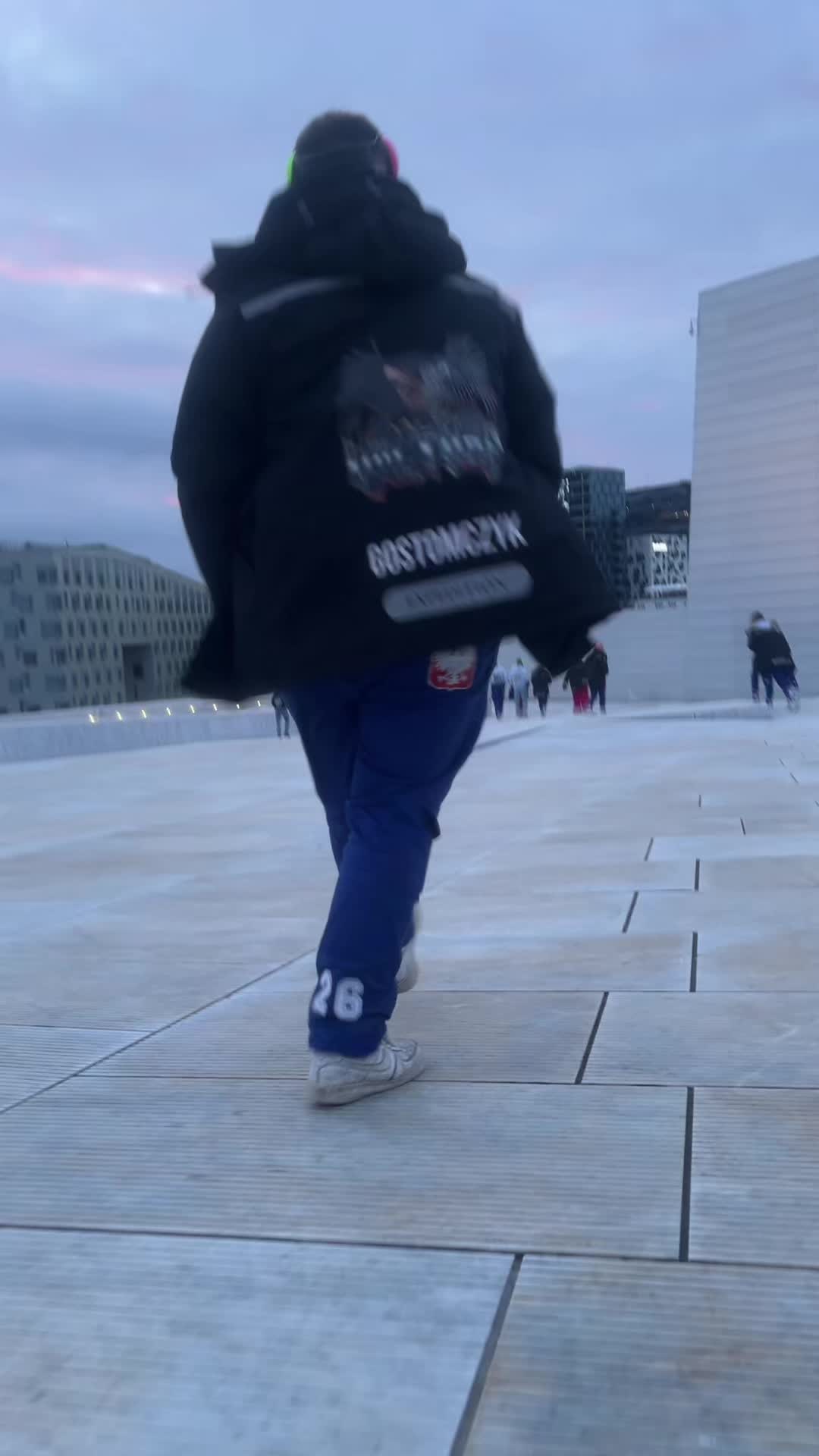@user3545673265
