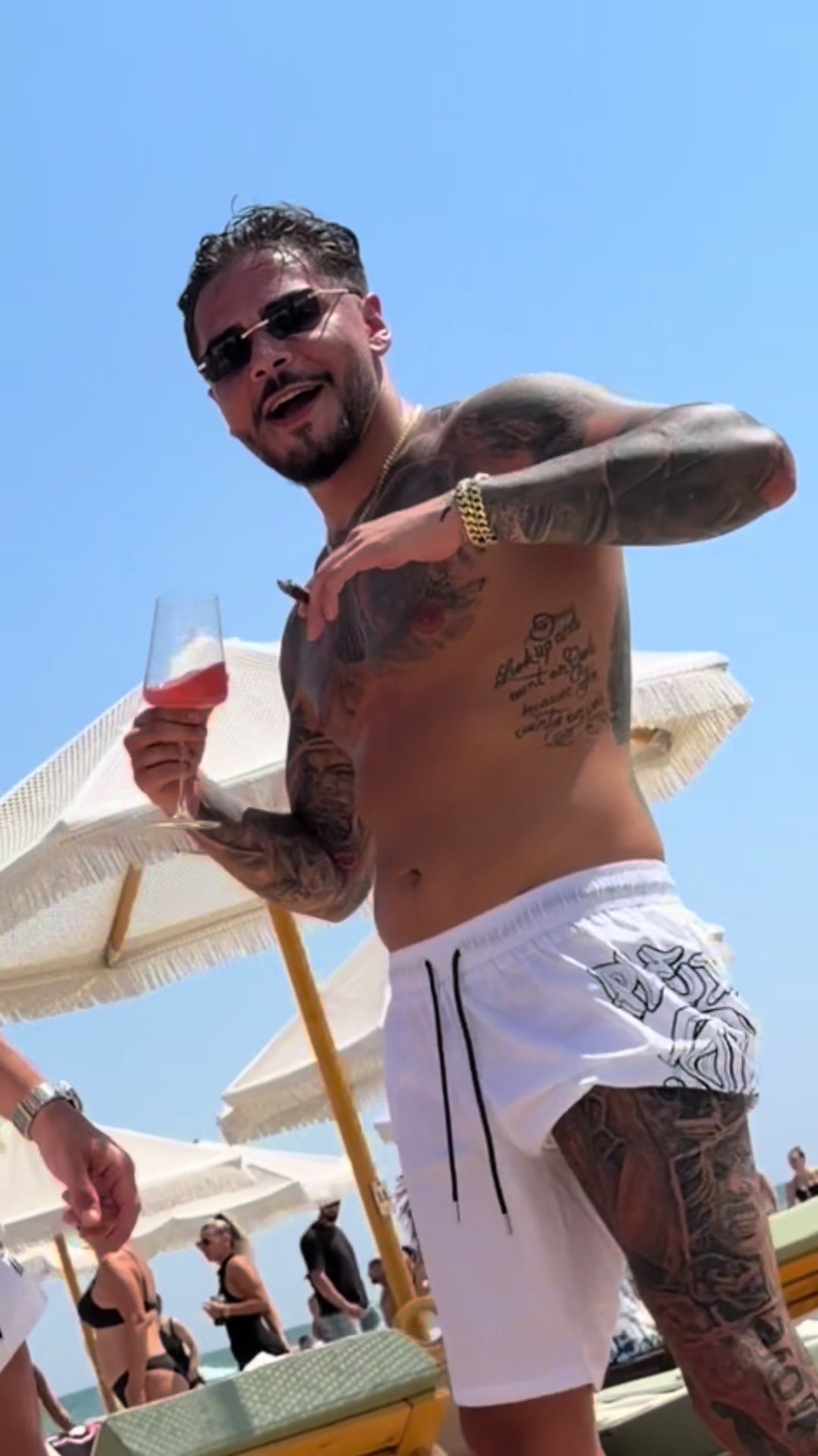 @mariombx
