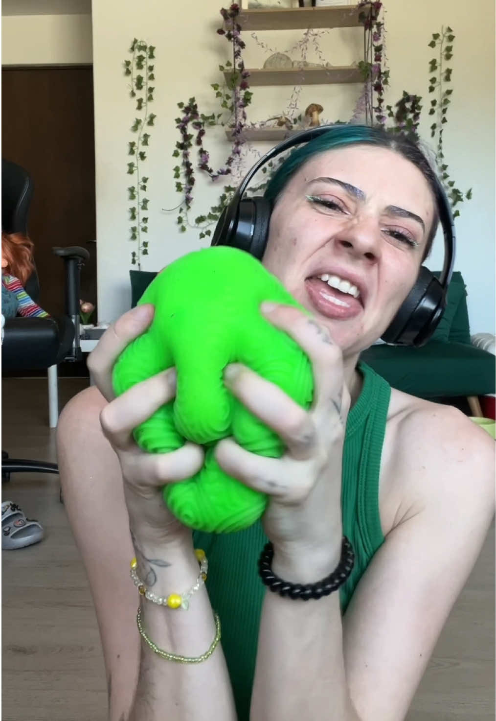 @⟡｡⋆ 💜La Mistica💚 ⋆｡⟡