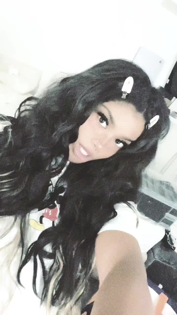 @shygirlarchives