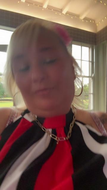 @ClaireyfairyT82