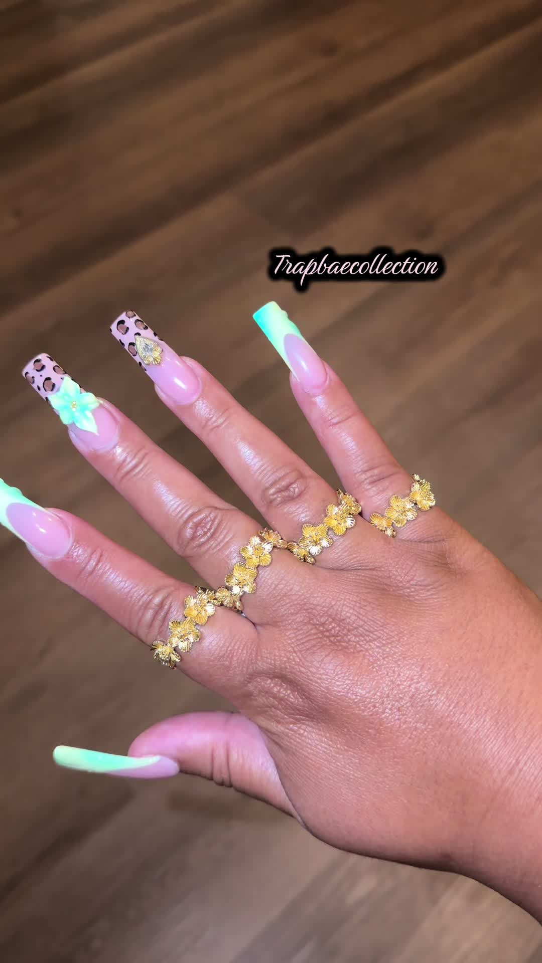 @Trap Bae ( Mamiana Bossiana)