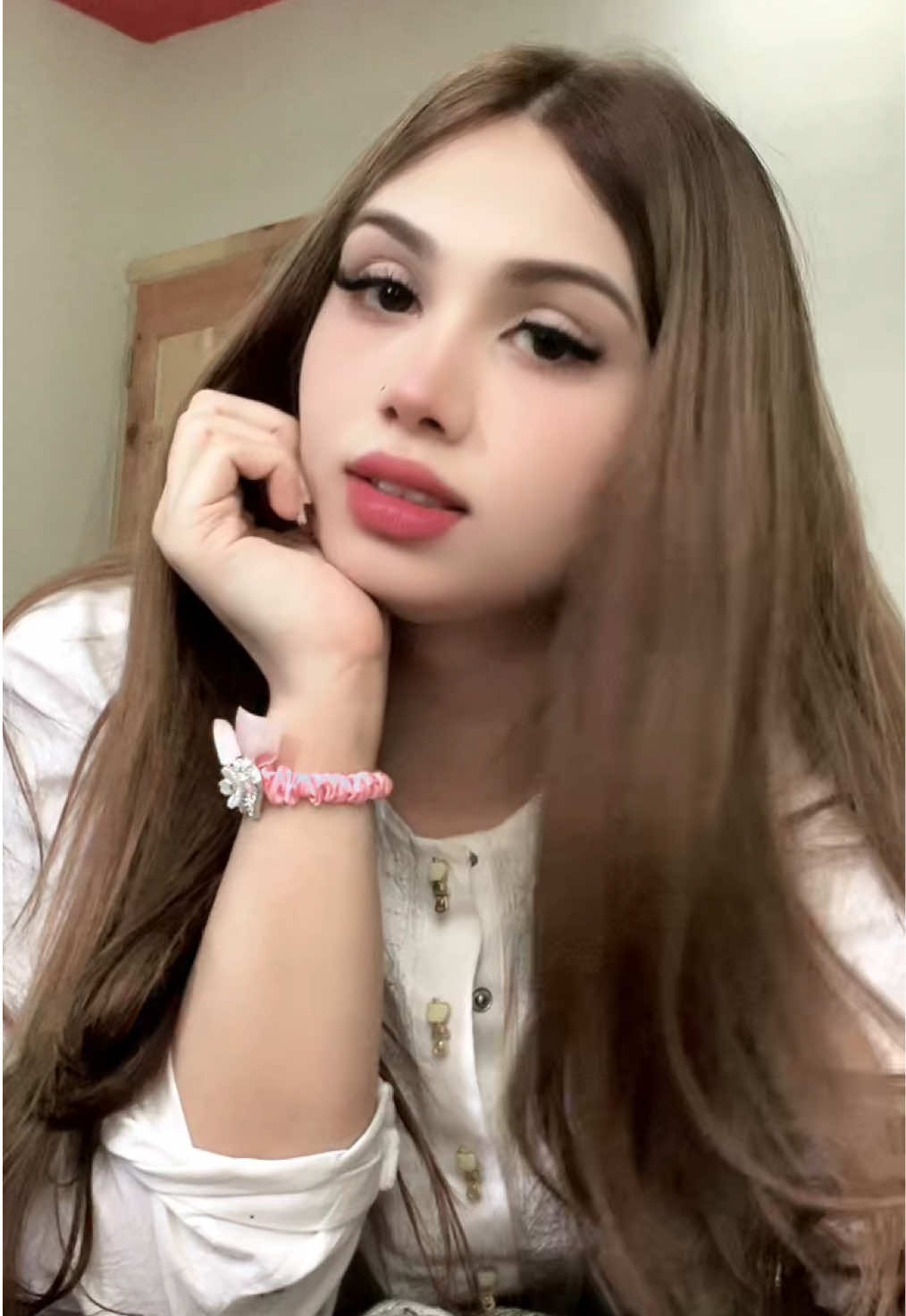 @Hoorpari ❤️🦋
