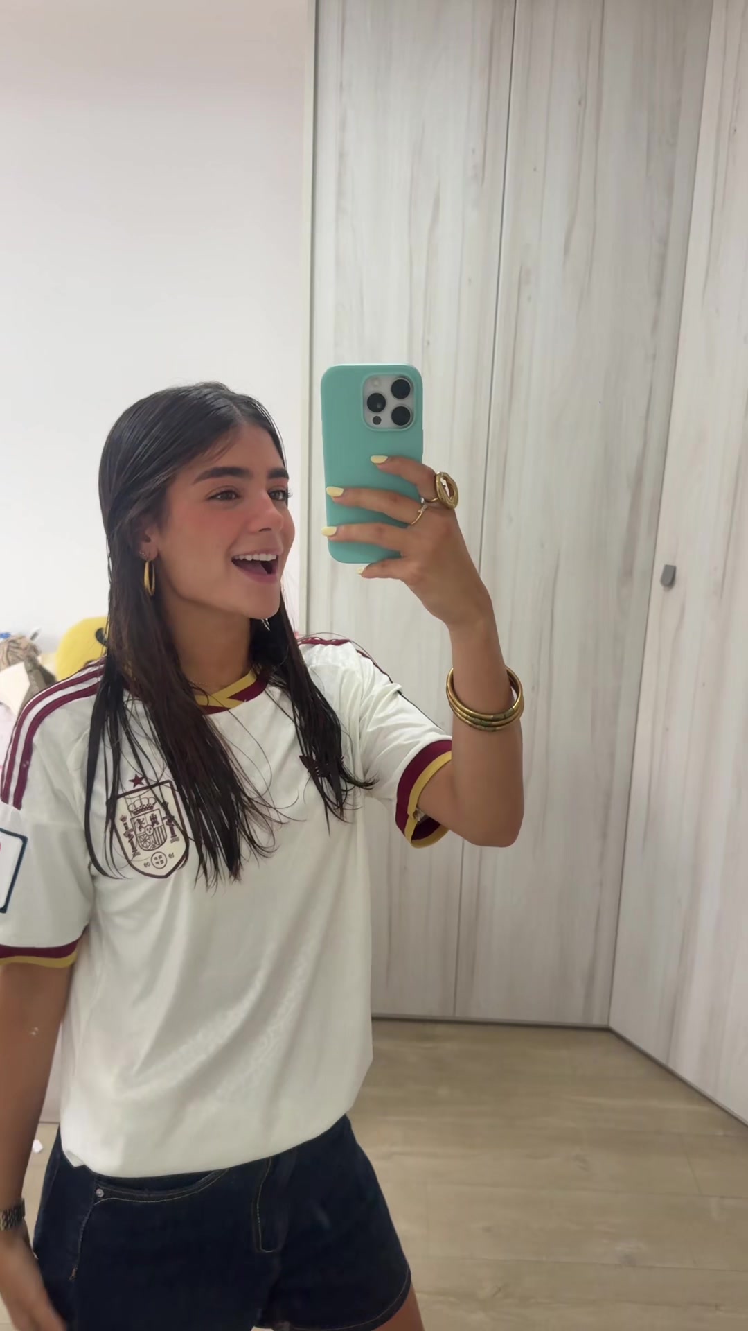 @Luc&iacute;a Molinero