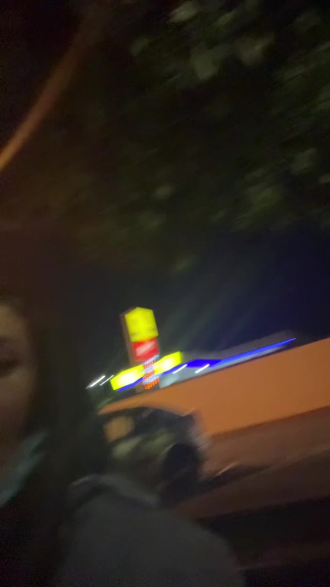 @𝓛𝓸𝓻𝓮💜