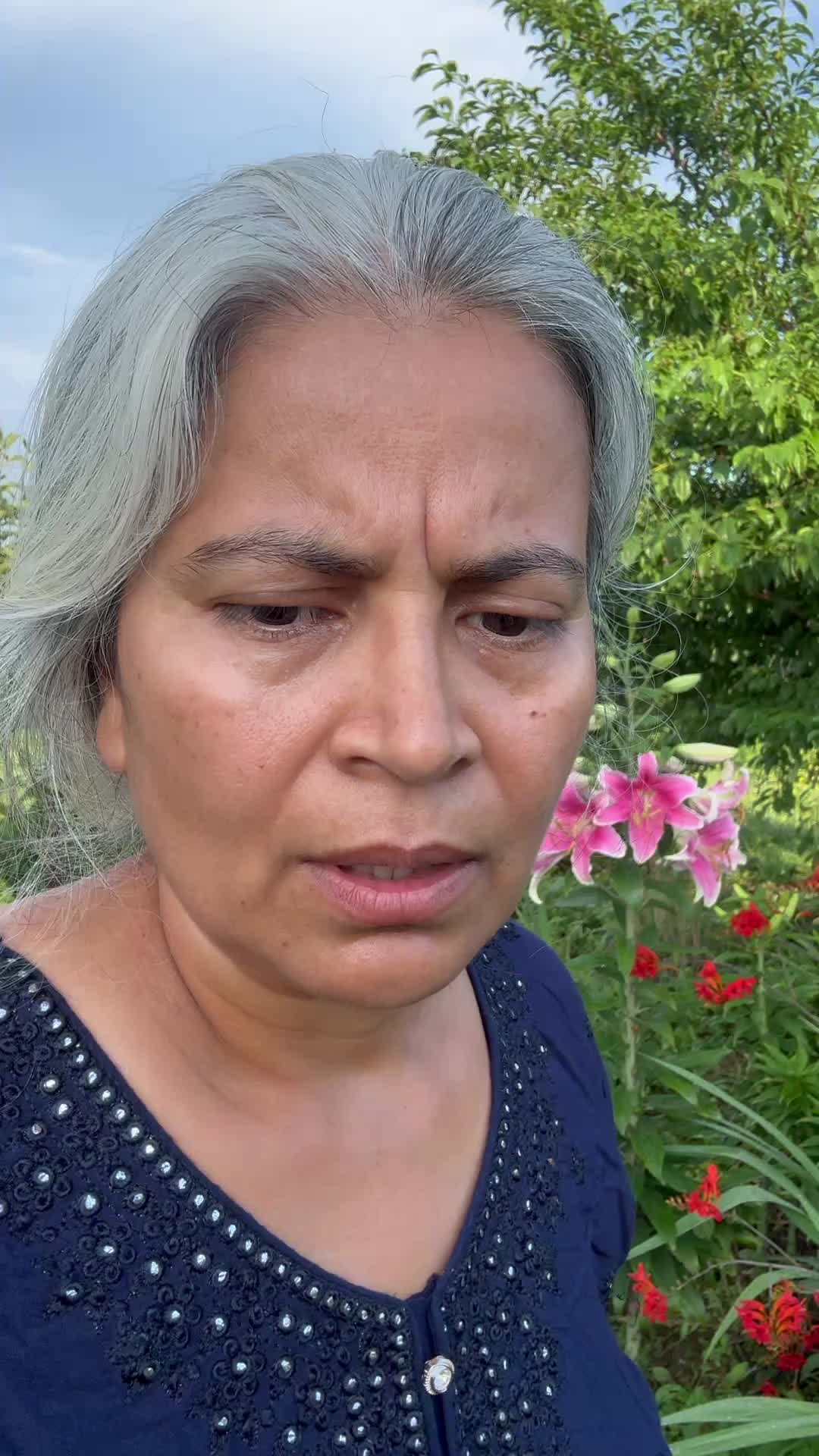 @आमा र जग्गुदिदी