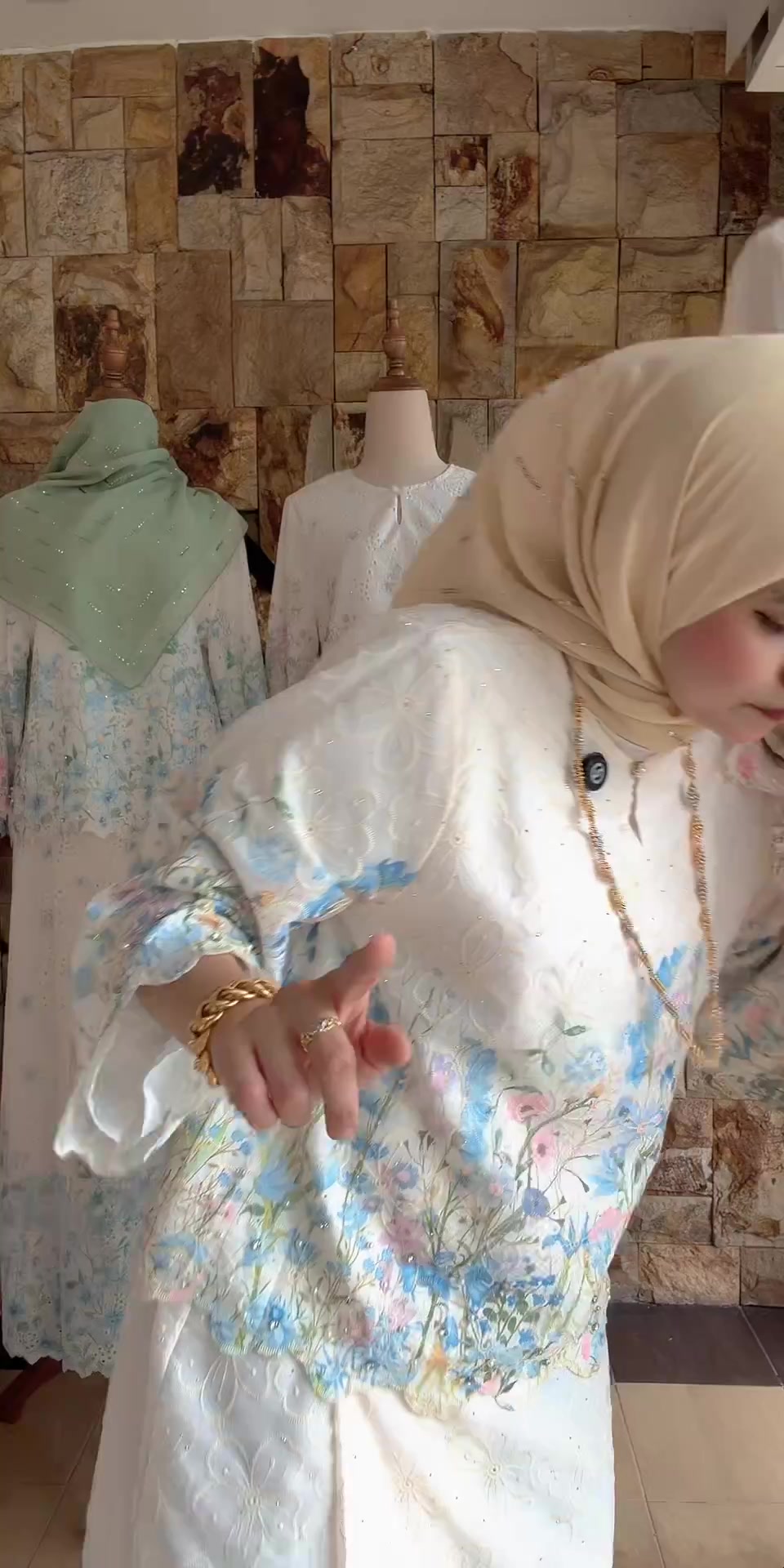 @LA MARYAM
