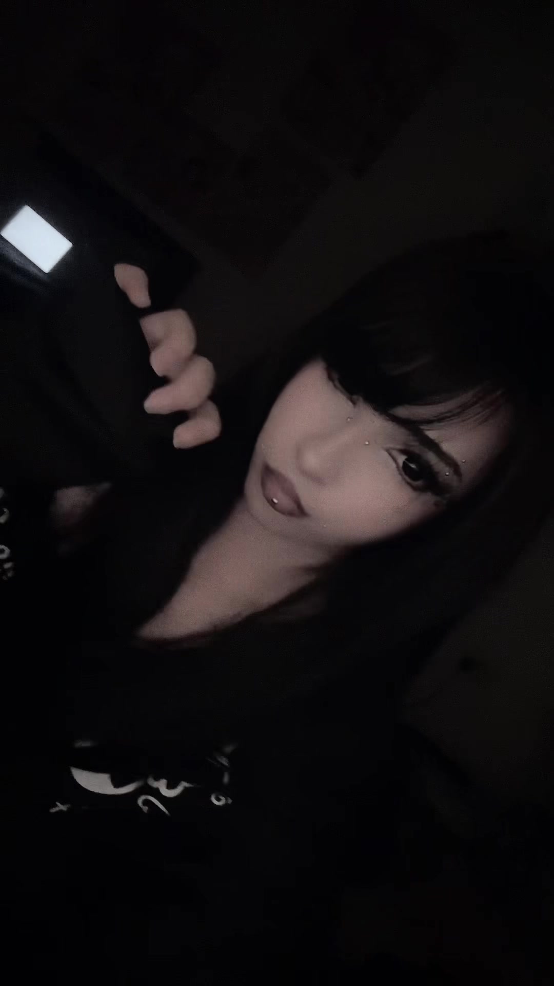 @crymmori