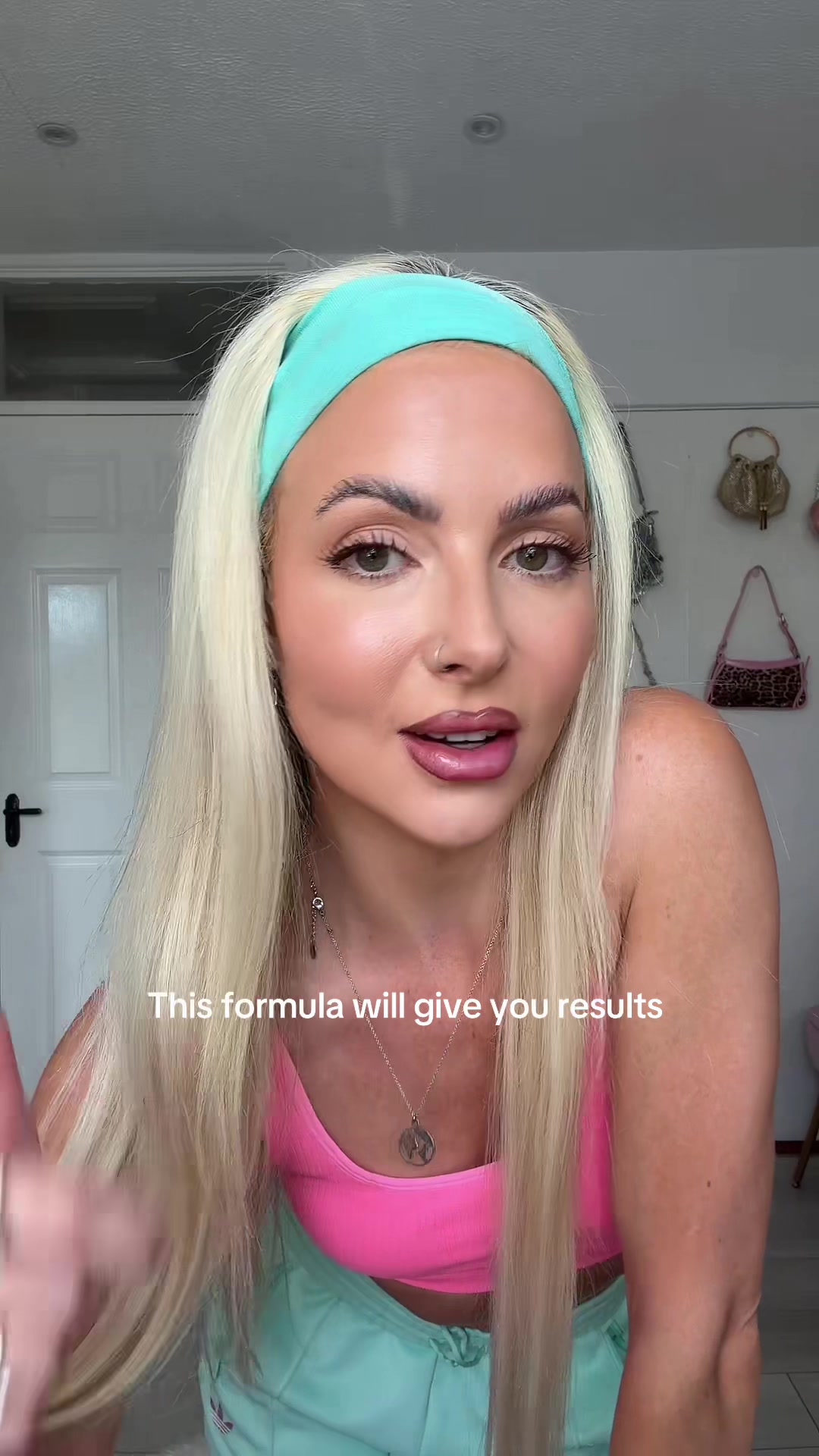 @themelissaclarke