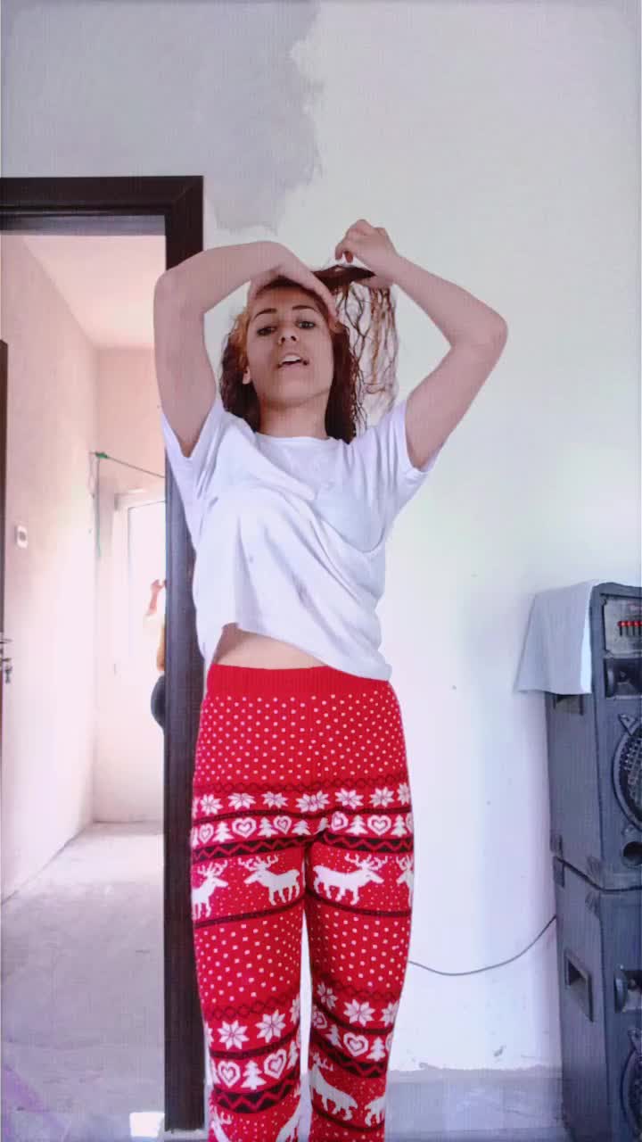 @🖤