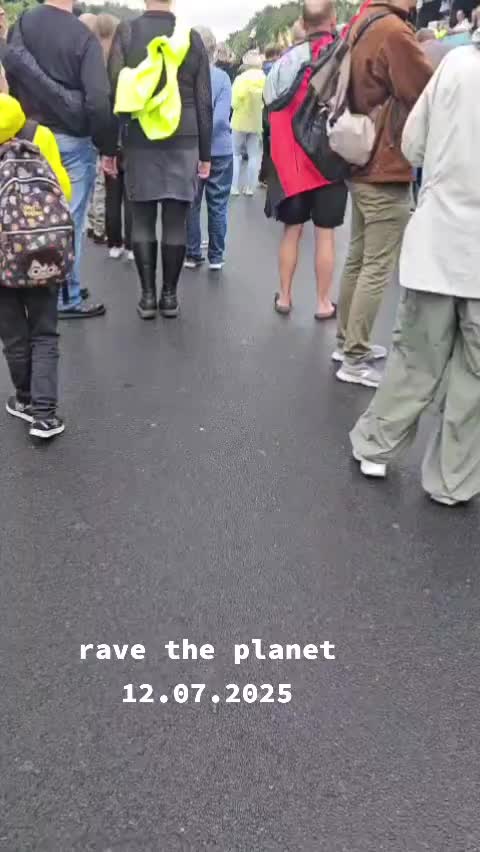 @Nadine_aus_MD