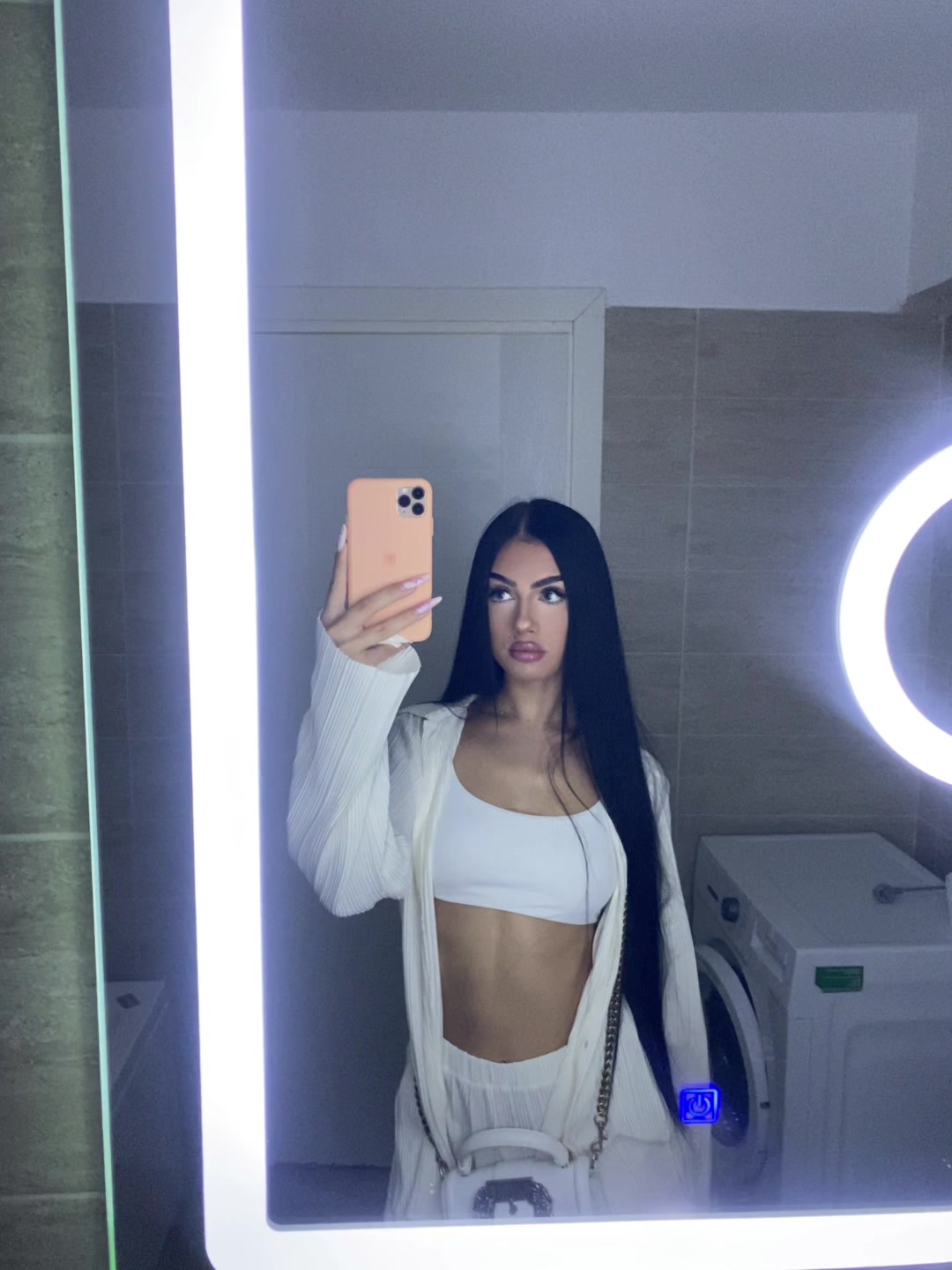 @monalissa.gvr