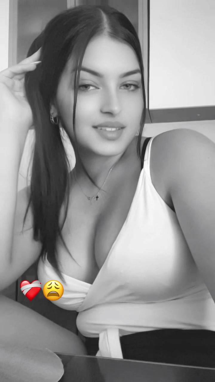 @Adelina Maria