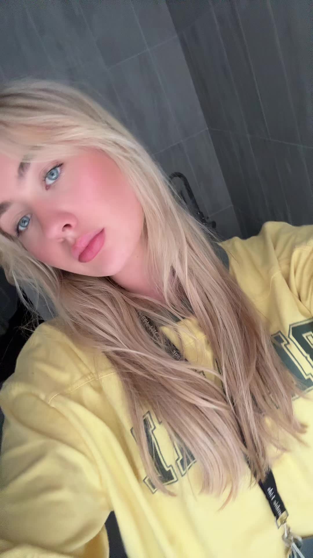 @xlilyroseevans
