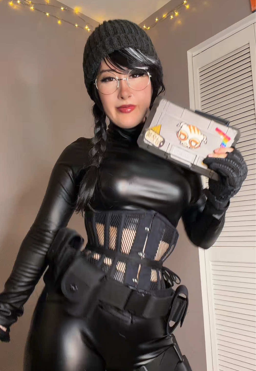 @starrr_fyre