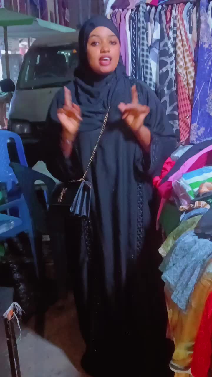 @Aisha💃🦋