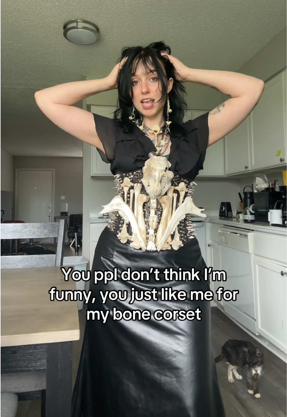 @Closet&ensp;Of&ensp;Skeletons