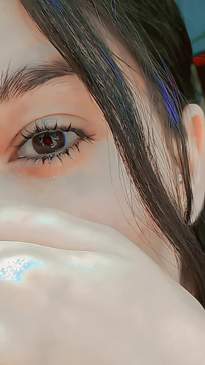 @༺ 🍁𝑬𝒚𝒆𝒔 𝒒𝒖𝒆𝒆𝒏🍁 ༻