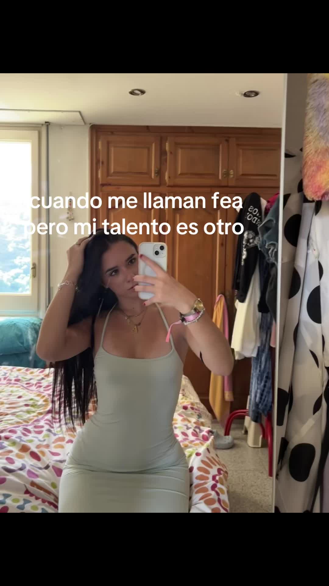 @pelinegra0025