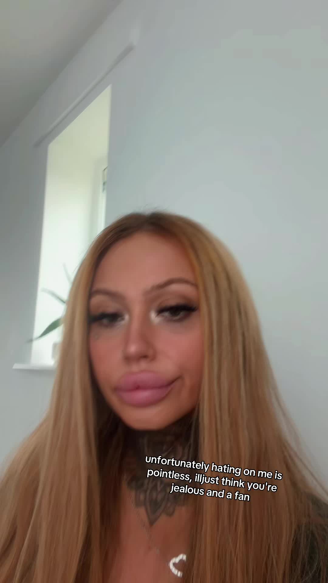 @honeyboneyx