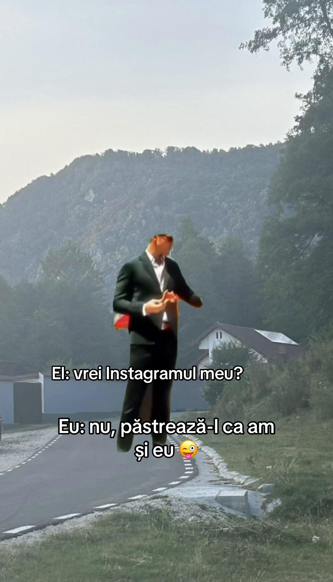 @Cristina Cris Tina