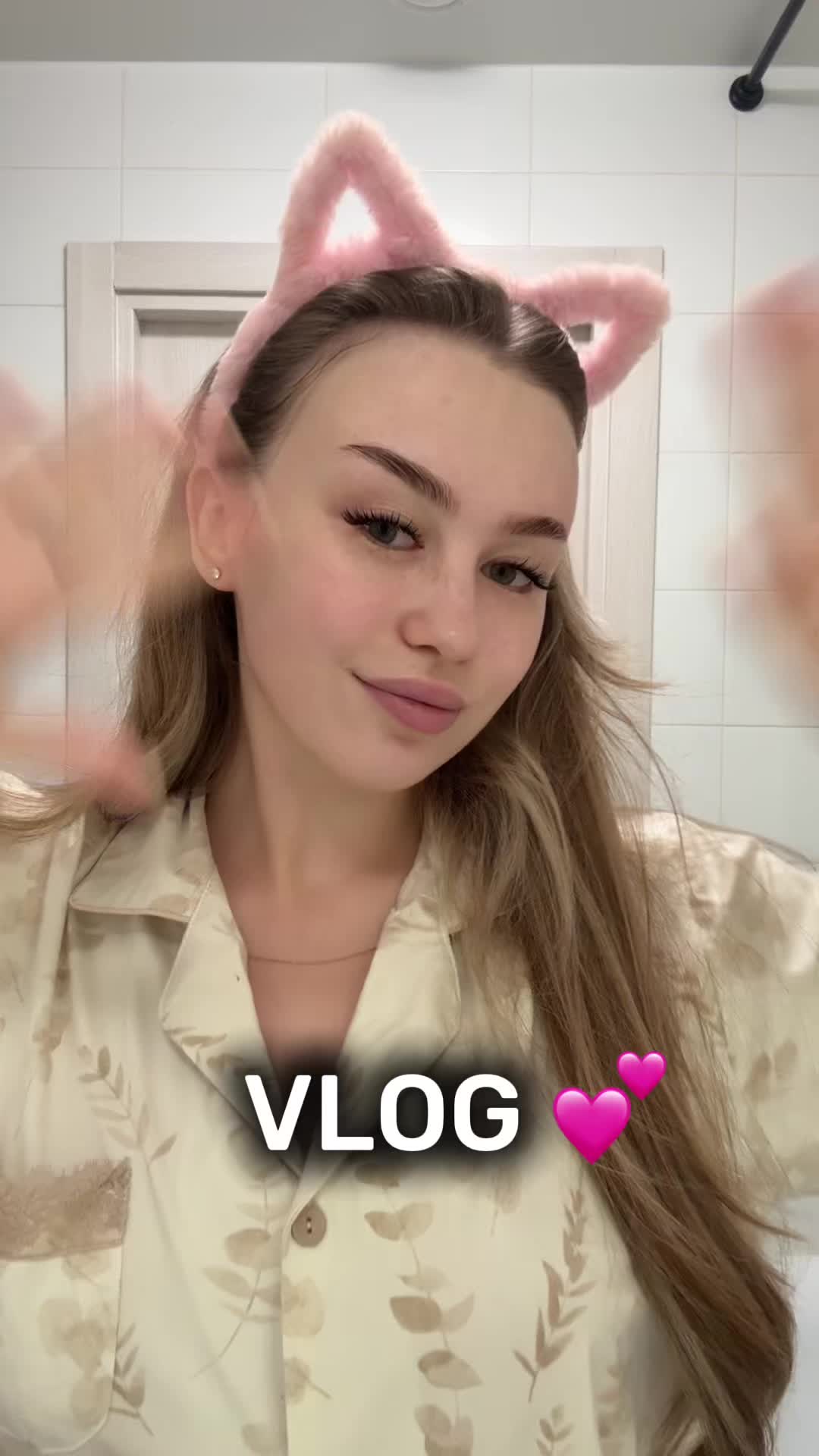 @tinaly