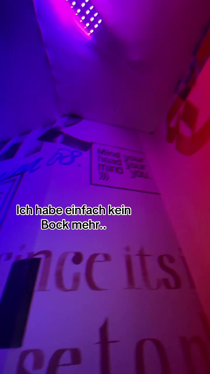 @N0N4M€
