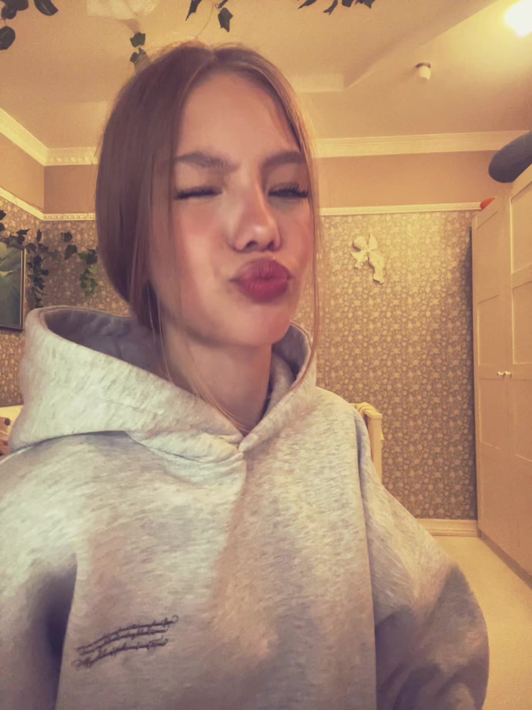 @m3ann_👽