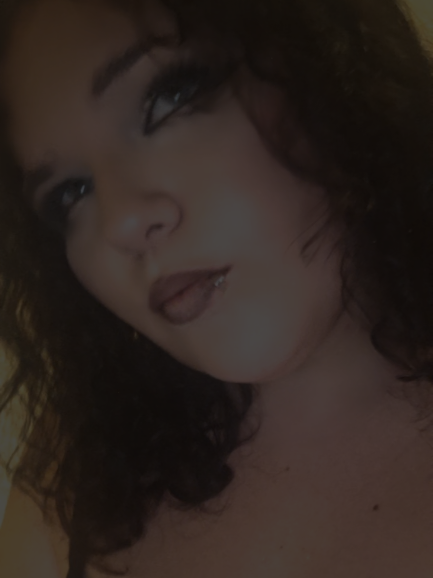 @{&bull;□&bull;}