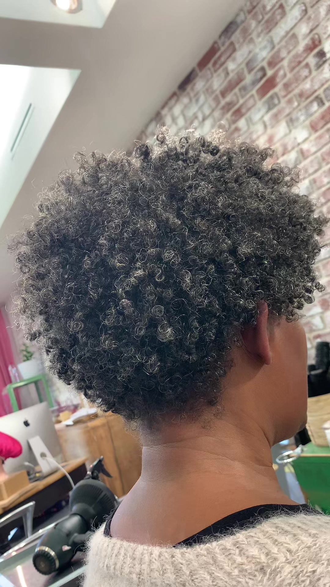 @Pinkafro