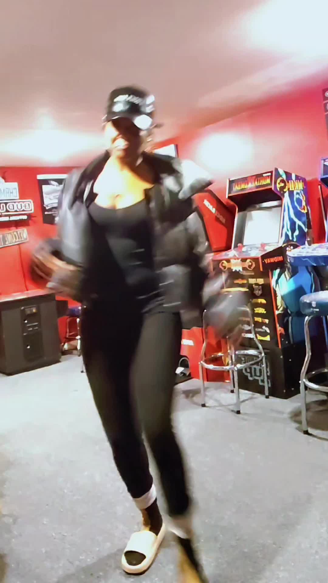 @Dij