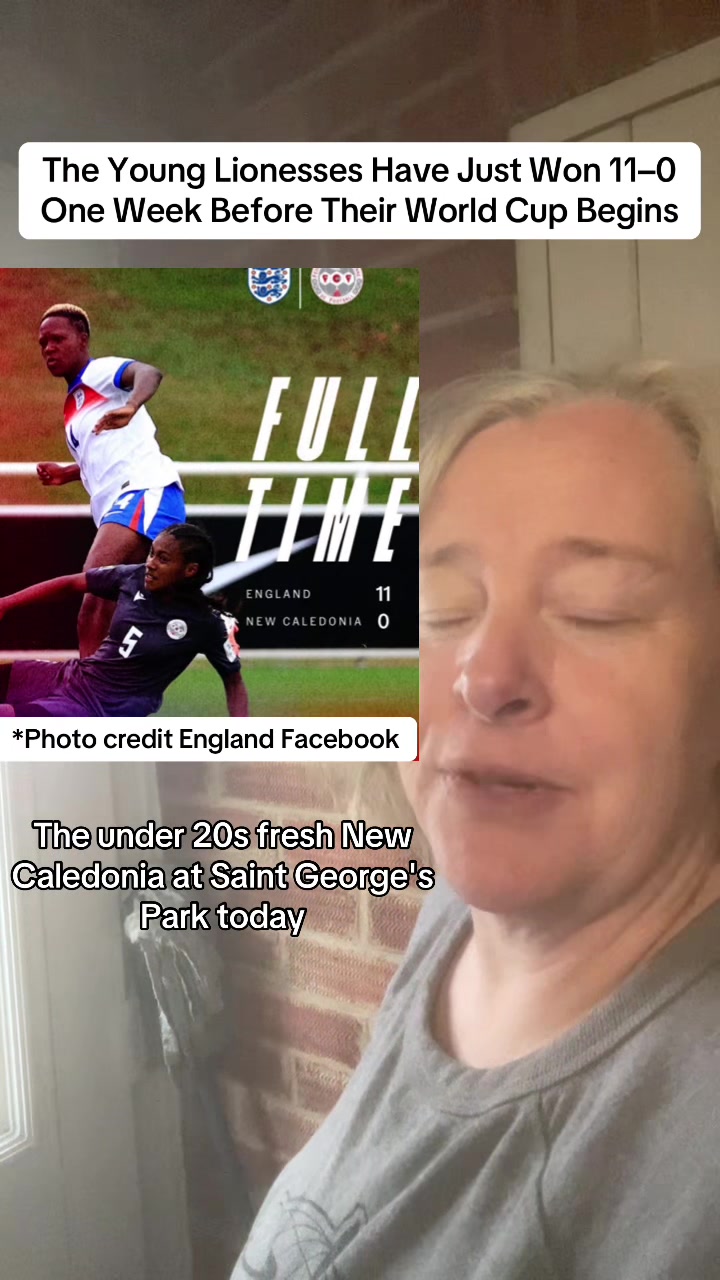 @Zoe | The Lioness FanZone