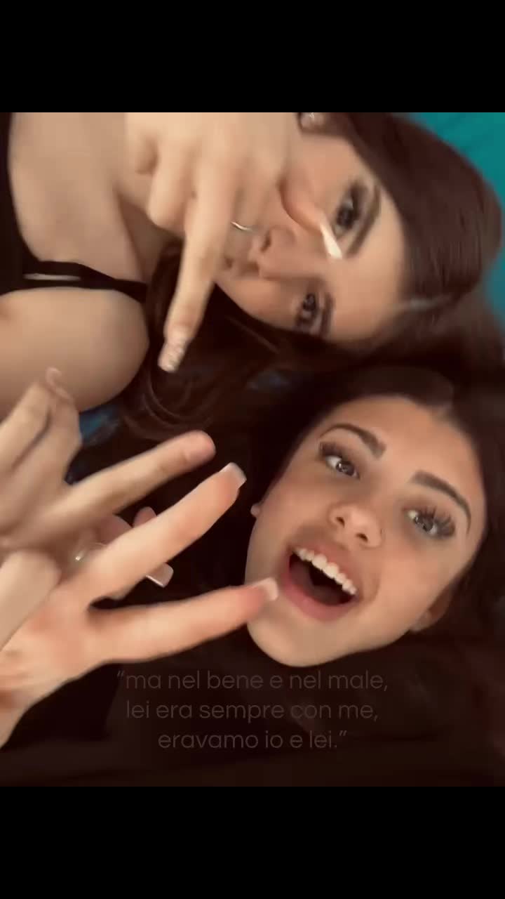 @𝟐𝟐