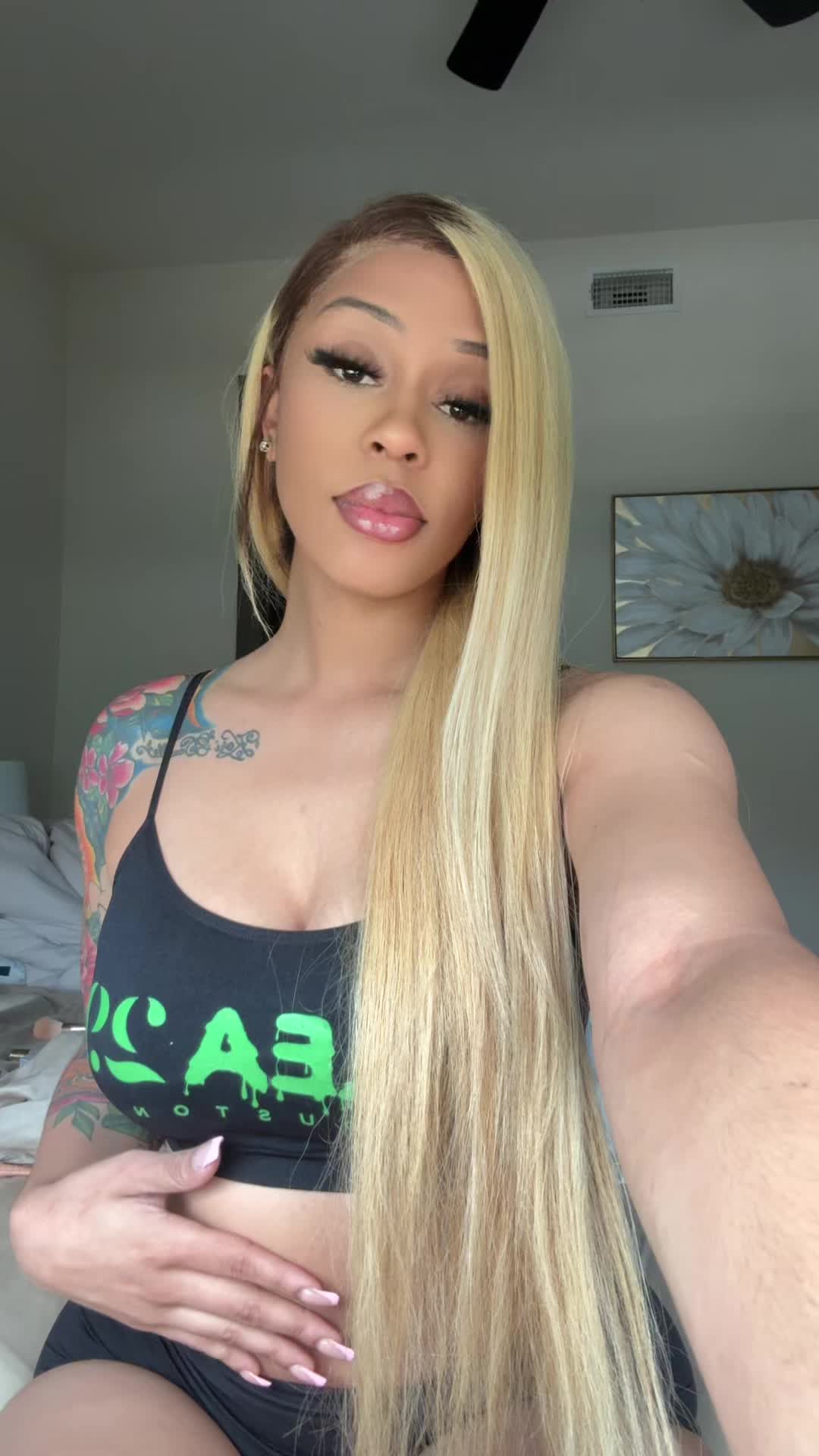 @Russiankreamm ✨